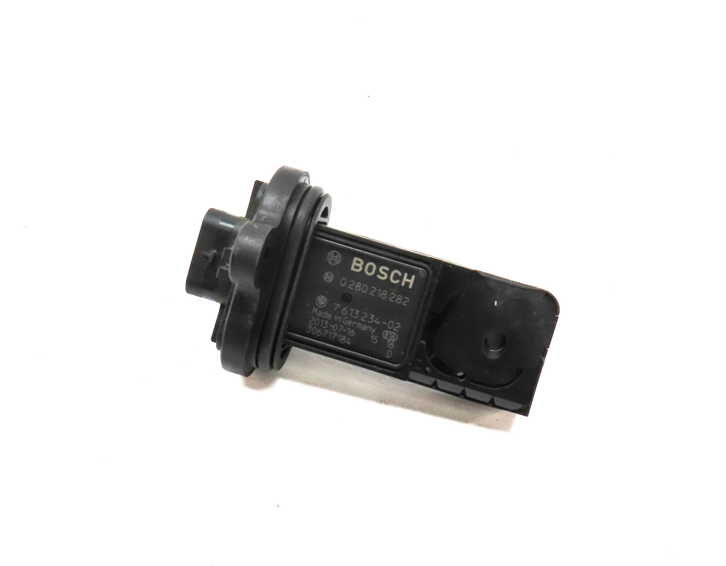 13-19 BMW 550i 550iGT 650i 750i X5 X5M X6 X6M - 4.4L ENGINE MASS AIR FLOW SENSOR — exact item pictured